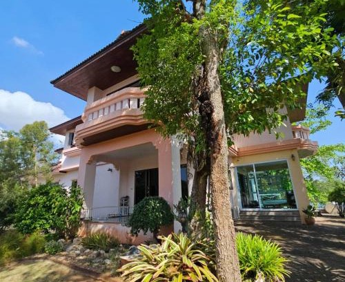 Makham Tia House | Wooden house & birdsong