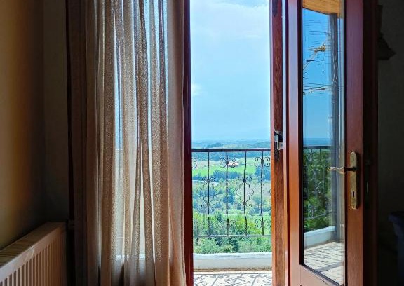 Grevena Apartment | Wooden Sofita House with Unlimited View