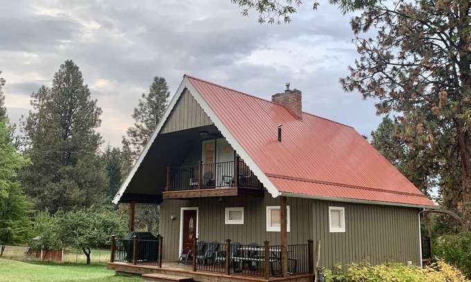 Woods Bay House | Woods Bay Chalet