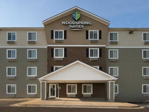 Mission Hotel | WoodSpring Suites Kansas City Mission