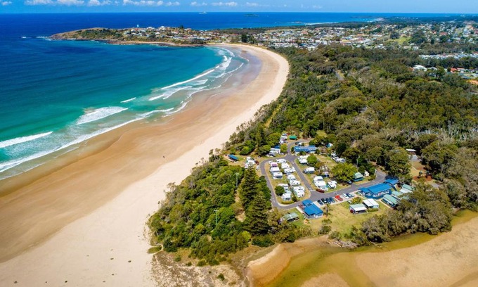 Woolgoolga Resort | Woolgoolga Lakeside Holiday Park