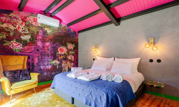 Moimenta da Beira Apartment | Words Room at The Mill Retreat by Portugal Active