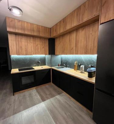Wlochy Apartment | WORKATION Centre Airport Boutique Designer Bath, 3-4 days best offer, Kitchen, Balkony, Aircon