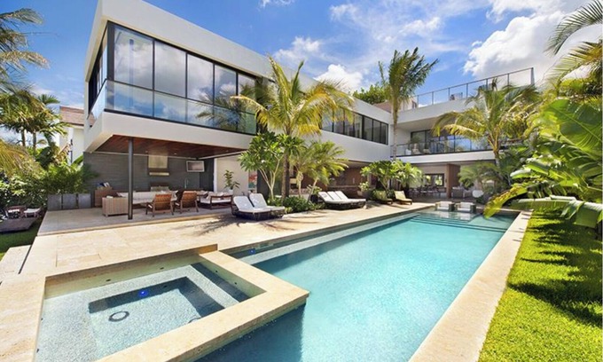 Mid Beach Villa | World Cup 2026 Miami Dream Villa