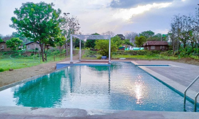 Piparia Hotel | WOW STAYZ2 Pachmarhi Foothill Cottages