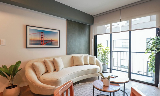 Miraflores Apartment | Wynwood Colon in Miraflores