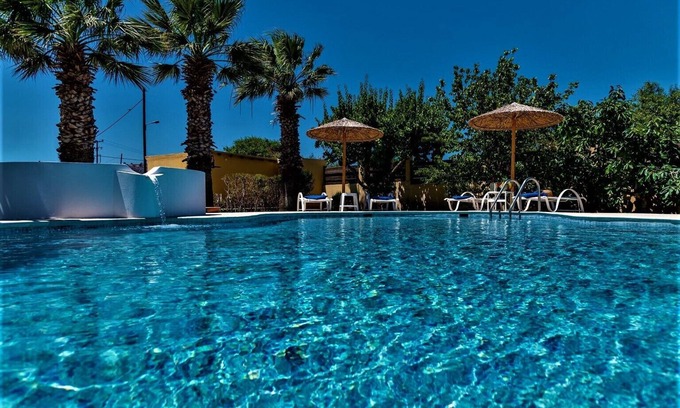 Zipari Villa | Xenos Villa 2 With 5 Bedrooms Private Swimming Pool, Near the sea