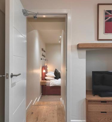 Rhosneigr House | Y Cwtch Cottage By Birch Stays