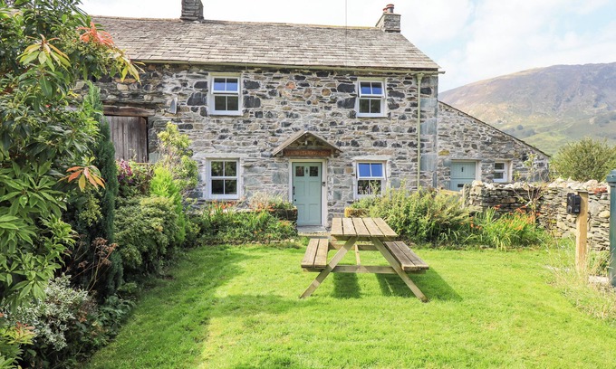 Rosthwaite Cottage | Yew Tree Cottage Borrowdale