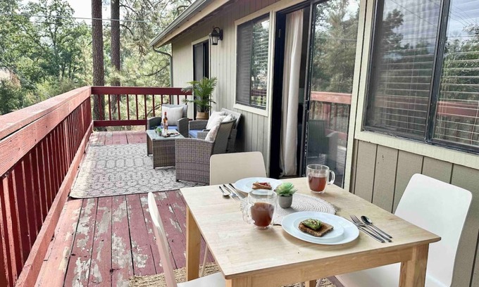 Oakhurst House | Yosemite Adventure Great Location Condo by Casaoso