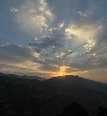 Dharampur Apartment | You and Me at Twin Oaks kasauli