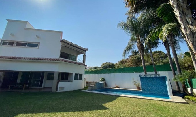 Lomas de Cocoyoc House | Your house with volcanoes views, your best optionn