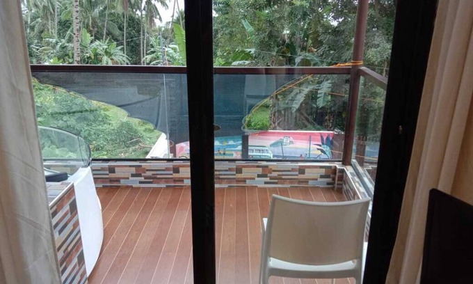 Valencia Apartment | Your Private Resort with Pool - A's Place!