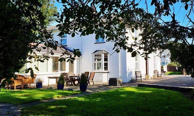Glandyfi Bed & Breakfast | YR HEN FICERDY