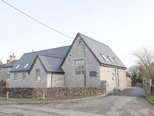 Tyn-y-Gongl House | Ysgol Fawr Big School