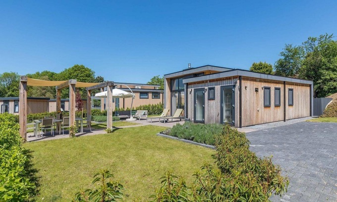 Strucht Ski Chalet | ✓ Z Module at Residence Valkenburg ✓ Holiday home for 4 persons ✓ Located in Valkenburg (Schin op Geul) ✓ Holiday resort in South Limburg, near Maastricht ✓ Book directly at the resort