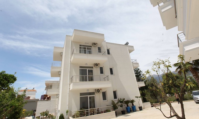 Himare Bed & Breakfast | Zahos Hotel