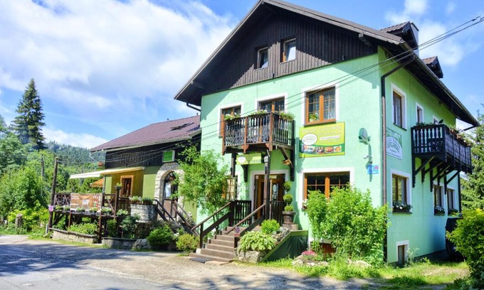 Karlow Hotel | Zajazd Karłów Restauracja & Pokoje Gościnne