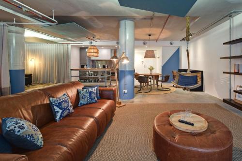 Sydney Central Business District Apartment | Zara Tower – Luxury Suites and Apartments