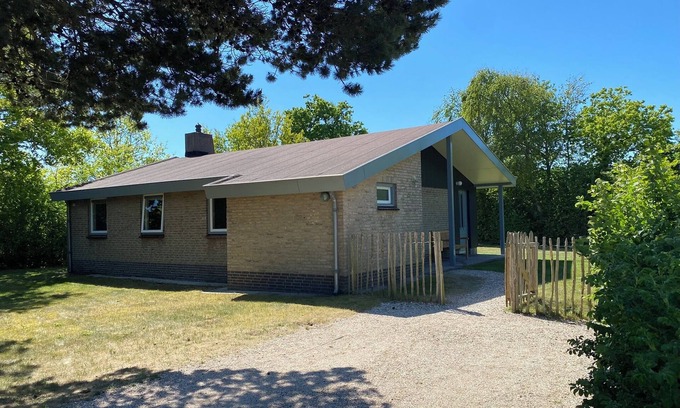 Ballum House | Zeekraal is a renovated house on Roosdunen (Ballum) near the forest and outdoor swimming pool.