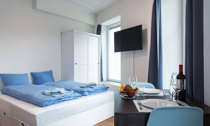 District 9 Apartment | ZH Tiger II - Altstetten HITrental Apartment