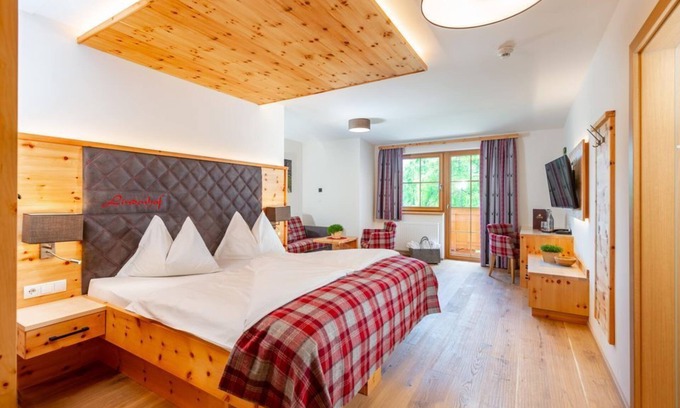 Ramsau am Dachstein House | Zirben-suite, Bad & WC, Frühstück - Hotel Lindenhof