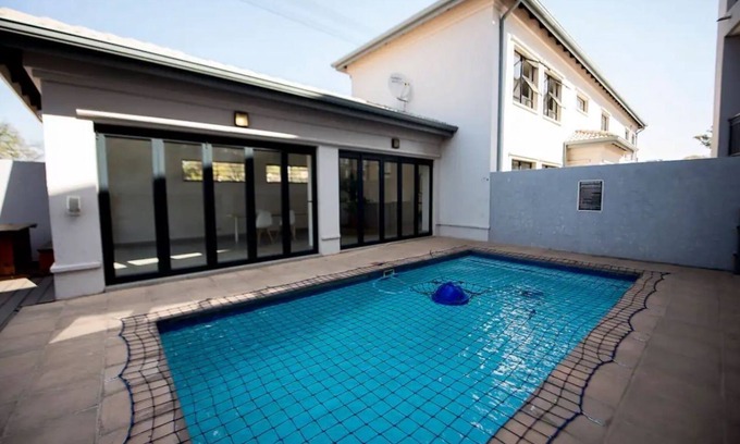 Greater Johannesburg Metropolitan Area Apartment | ZURIEL SPACES APARTMENT IN SANDTONnLocated in the heart of Sandton