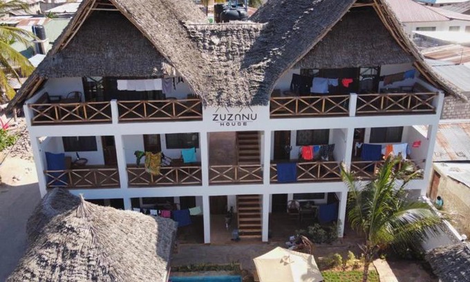 Nungwi Bed & Breakfast | Zuzanu house
