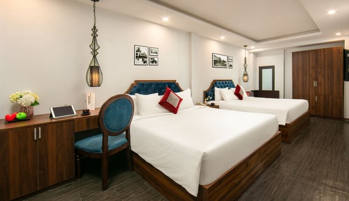 Family Room, No Windows