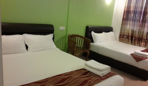 Basic Double or Twin Room, 2 Twin Beds, Corner