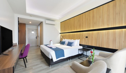 Executive Room