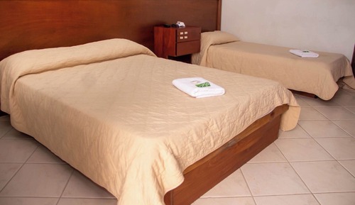 Economy Room