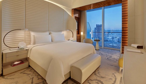 Fairmont, City View, Room