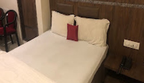 Classic Double or Twin Room