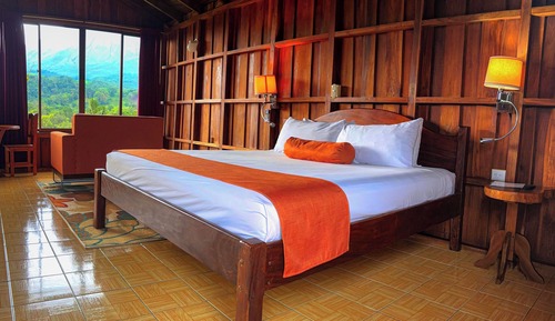 Deluxe Bungalow, 1 King Bed, Mountain View, Mountainside