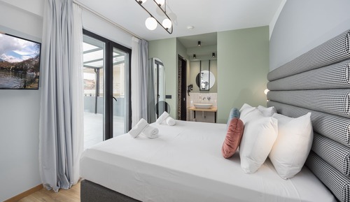 Penthouse Deluxe Room