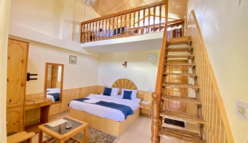 Signature Quadruple Room
