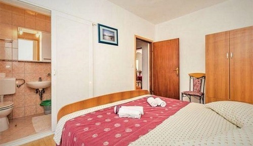 House, 6 Bedrooms, Accessible, Smoking
