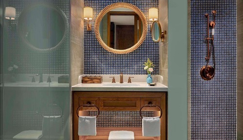 Classic Room, 1 King Bed