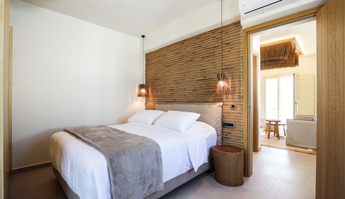 Superior Suite with Pool access