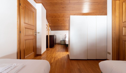 Grand Apartment