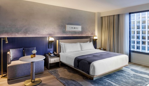 Premium Room, 1 King Bed (Hearing)