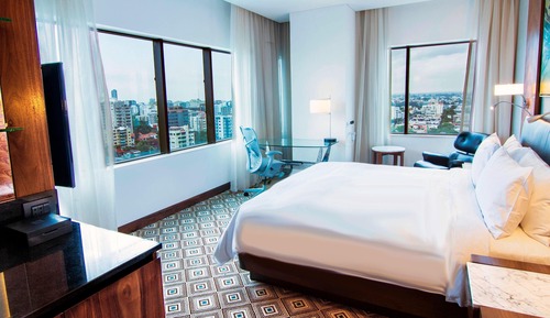 Deluxe Room, 1 King Bed, Non Smoking