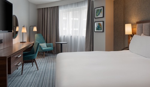 Premium Room, 1 King Bed