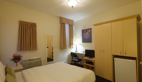 Room, 1 Double Bed