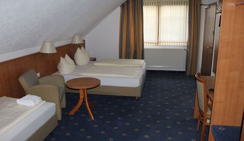 Business Triple Room