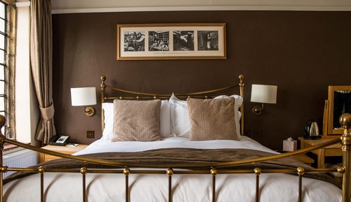 Standard Suite, Ensuite (Wey)
