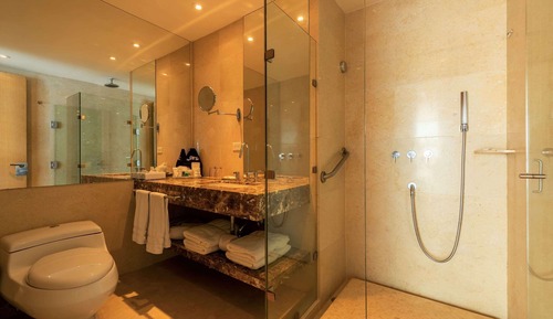 Suite, 2 Bedrooms, Non Smoking, Ocean View (1 Queenbed)