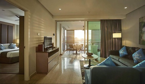 Executive Family Studio Suite, Sea View