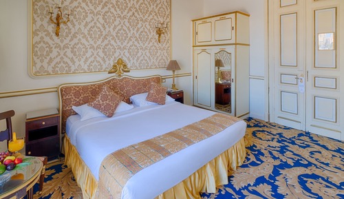 Golden  Deluxe Room Sea Side View